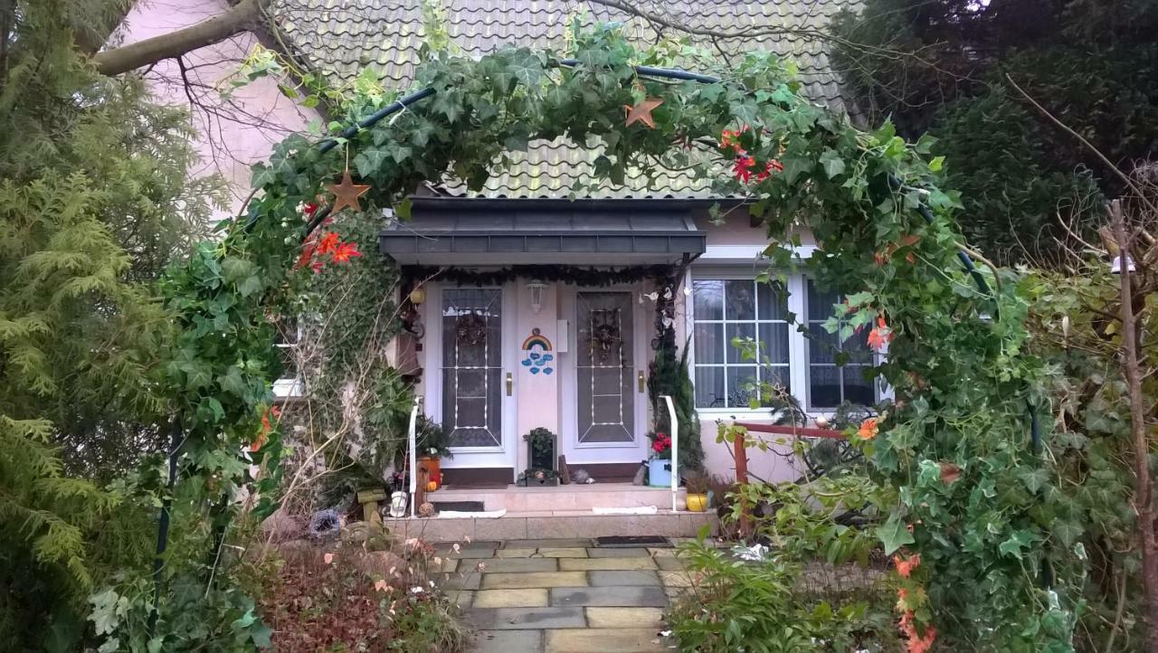 Gemütl. Ferienwohnung und Privatzimmer Hamburgo Exterior foto